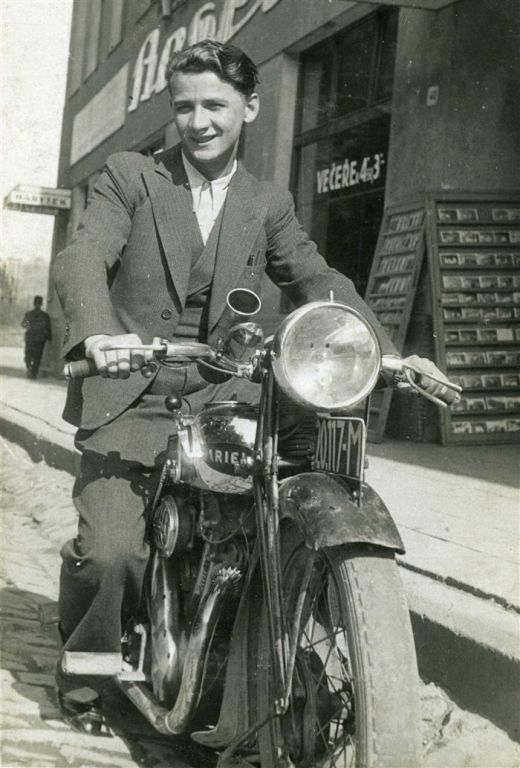 moto_ariel.jpg